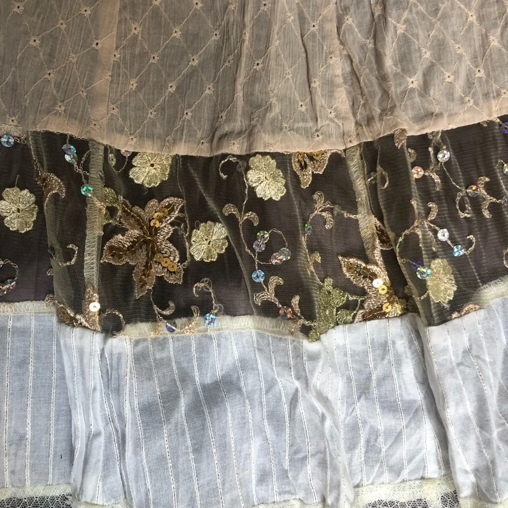 Ariella bohemian tiered elastic banded lace neutral skirt, Medium - Picture 3 of 6